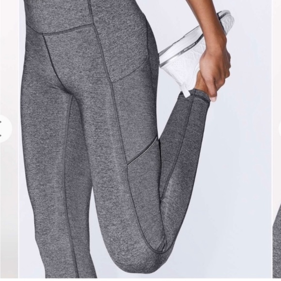 lululemon athletica Pants - Lululemon Speed Up Tight Heathered Black Gray Leggings Sz 8